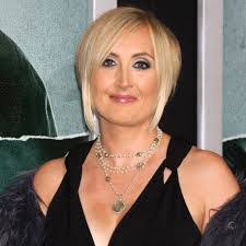 Kerry Williamson's Instagram, Twitter & Facebook