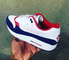 Reebok Classic Multicolored In 2020 Nike Air Max 90s Nike Air Max 90 Mens Nike Air Max