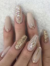 Find and save images from the nails 😻 collection by elisabeth (juliaanaelisabeth) on we heart it, your everyday app to get lost in what you love. Bright Like Glitter Bubbly Like Champagne Nail Designs Rhinestone Nails Nail Art Rhinestones Prom Nails