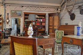 Achetez et vendez en ligne ou pres de chez vous des meubles d.occasion. La Rochelle Antiquites Brocante Depot Vente La Grenouillere Antiquites A La Rochelle Charente Maritime 17