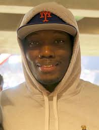 Michael Che Facts for Kids