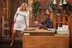 Série 2 broke girls saison 1 episode 1 en streaming (s1e1,s01e01,1x1,01x01): 2 Broke Girls Season 6 Episode 1 Photos And The Two Openings Part One Seat42f