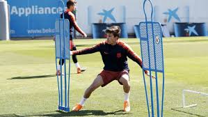 Fc Barcelona El Barca Se Asegura El Futuro De Una De Las Perlas De La Masia Marca Com El equipo de setién vence con muchos apuros al athletic con un gol de rakitic tras otro partido muy plano solo agitado por riqui puig y ansu fati. fc barcelona el barca se asegura el