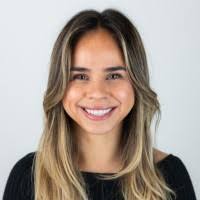 Ashley Oswald's Instagram, Twitter & Facebook