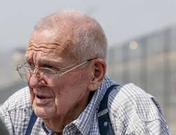 I'm so sorry I was a coward that day': Man seeks parole for killing Utah  trooper 25 years ago while 18