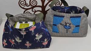 Als hobbyschneiderin finden sie hier eine sammlung von quellen, auf denen schnittmuster und nähanleitungen kostenfrei veröffentlicht werden. Schneller Kann Man Keine Tasche Nahen Ruck Zuck Wendetasche Perfekt Auch Fur Die Toniebox Youtube