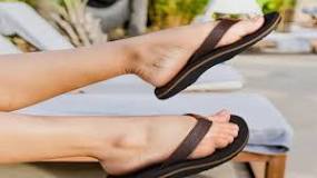 What Sandals Are Best for Sweaty Feet in Summer? – Aerothotic
