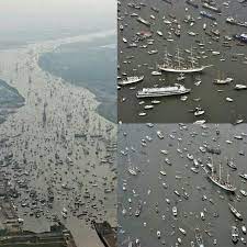 第9届阿姆斯特丹帆船节sail amsterdam 数百艘帆船行驶在北海运河中 荷兰netherlands 帆船节最早举办于1975年 是为了纪念阿姆斯特丹建城700周年 每隔5年举办一届 本届自8月19日持续至23日 主题为 从黄 airplane view city photo favorite places