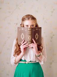 I Love The Idea Of Portraits Behind Books Pick A Winner I Think This Would Work Well For A E Shoots Too With T Book Photography Senior Pictures Photography