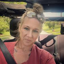 Congratulations to Dispatch Supervisor Sydney Tate, recognized as the  Clarksville Police Department's Employee of the Quarter (1st Quarter  2025/2026). Sydney has been with CPD since July 2019 and became a  supervisor in