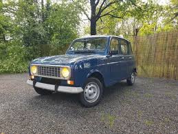 Image result for Bleu Marine 1982 Renault
