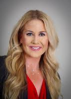 Hillary Hyde's Instagram, Twitter & Facebook