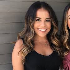 Samantha Garner's Instagram, Twitter & Facebook