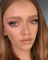 Natural Makeup How Makeup Looks For Brown Eyes Brunette Makeup Makeup For Brown Eyes