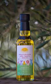 A Personalized Olive Oil Favor We Prepared Today For A Client It Is Adorable Olive Oil Store Olive Oil Favors Olive Oil And Vinegar