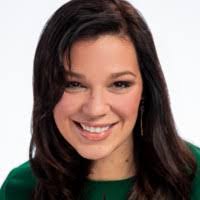 Rachel Groth's Instagram, Twitter & Facebook