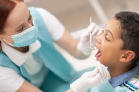 Eventually, pain and discomfort can begin if the cavity gets large and close. Dental Insights How Does A Dentist Treat Cavities Between Molars