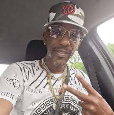 LUV 2 BOOGIE ENTERTAINMENT