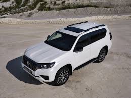 Entdecke rezepte, einrichtungsideen, stilinterpretationen und andere ideen zum ausprobieren. Toyota Land Cruiser Specs Photos 2020 2021 Autoevolution