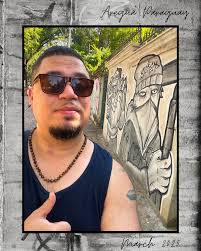 Last night's picada (Paraguayan platter) @mosconipoolbar 😃❤️ w friends  @a_equihua98 & @simoninparaguay 🇵🇾🥘