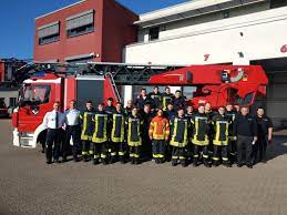 Blaulicht news aus dem bergischen land. Feuerwehr Kreis Und Universitatsstadt Homburg Saar Startseite