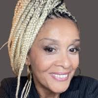 800+ profils pour “Margot”