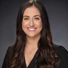 Amanda del Cueto, DMD, Dentist