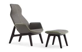 Coffee machine sits at a comfortable intersection where ease of use, automation, and affordability meet. Armchairs Poliform Ventura Lounge