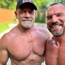 Chase Carlson's Instagram, Twitter & Facebook