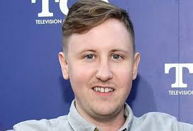 Rochester comic Johnny Pemberton stumbles through bizarre act at Parkway  Theater