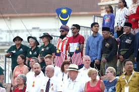 Sambutan ini memberi makna bahawa kita memiliki sebuah negara berdaulat. Sekitar Sambutan Hari Kebangsaan 2017