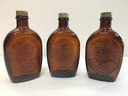 Log cabin syrup was introduced in 1887. Sold Price Log Cabin Syrup Bicentennial 1776 Liberty Amber Glass Bottles October 4 0119 12 00 Pm Edt