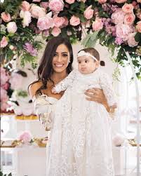 Decorar este evento no es tan complicado como pensarías, sino por el contrario, debes definir bien de que punto partirás, ajustar un sobre el diseño, para destacar la mejor decoración para bautizo de niño. Decoracion De Bautizos Ninos Y Ninas Ideas De Adornos Globos Guirnaldas