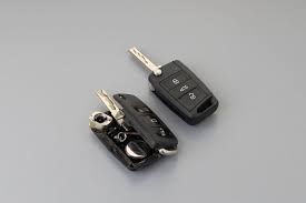 Hi i have an 06 chevy cobalt, both buttons on the doors do not work but my remote will unlock and lock the car. How To Fix A Broken Car Key Fob Motor Hills