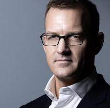 Šéf fotbalové sparty ve studiu prima cool rozebírá hru juventusu v semifinále ligy mistrů proti realu madrid. Metro Tschechischer Investor Daniel Kretinsky Will Grosshandel Ubernehmen Welt