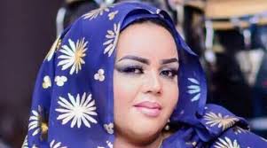 The Ongoing Debate About The Biography, Career and Femininity of Singer  Nada Al-Qalaa