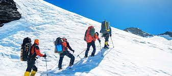 How Long Does It Take To Climb Mount Everest Why Takes So Long