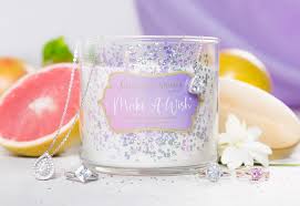 Review: Charmed Aroma Ring Bath Bombs - Maia Nolan-Partnow