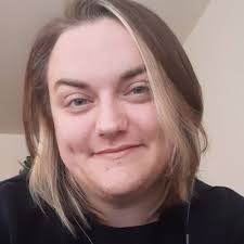 linkedinprofilemakeover #uxdesigner #visualdesigner