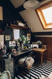 A Dark Moody Vintage Filled Victorian In The Uk Interior Home Decor House Interior