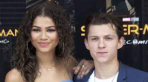 A new legacy character lola's original look, she says, i didn't know it was going to . Zendaya Und Tom Holland Insider Packt Uber Beziehung Aus Promiflash De