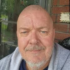 Patricia Benton's Instagram, Twitter & Facebook