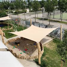 Plenty Of Sandbox Garden Plenty Sandbox Schattensto Garden Plenty Sandbox Schattensto In 2020 Sandkasten Garten Garten Spielplatz Kinderspielplatz Garten