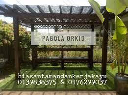 Punya rumah kayu akan menjadi kesan sendiri, ya. Pagola Orkid Hiasan Taman Dan Kerja Kayu Facebook