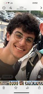 היי לכולםן! חזרתי לעיר אחרי תקופה ארוכה בחו״ל, ומחפשת אופני עיר במצב טוב  שיהיו דומים לקודמים שלי- עם הילוכים וסלסלה, לא שחורים או לבנים, עד 1000  ש״ח. איסוף מתא ! אם אתם