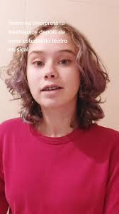 Apaixonada por Beetlejuice: Venda de Biscoitos pela Garota Escoteira