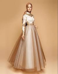 Sunnet Annesi Kabarik Armine Abiye Modeli Jpg 466 593 Model Pakaian Hijab Model Pakaian Wanita