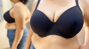 A Cute Mallu Aunty Cleavage Show Porn Videos | xHamster