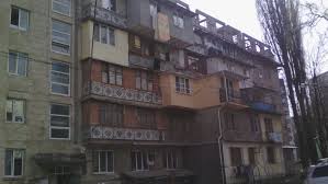 Avem 1 stiri despre constructie fara autorizatie. Amenzi Pentru Cei Care Fac ReconstrucÈ›ii In Blocurile De Locuit Ce Vor Risca Cei Care Vor Construi Anexe Sau Vor Vopsi FaÈ›ade FÄƒrÄƒ AutorizaÈ›ie Bizlaw