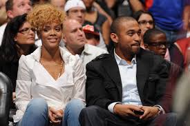 Rihanna's dating resume´ is extensive and interestingwhere is your album rih rih???while we sit around and wait, we may as well meddle into her dating history. These Are All Of Rihanna S Exes Essence